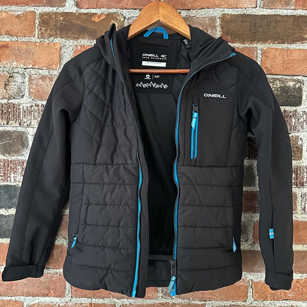 O'Neill black ski jacket and O’Neil ski pants
